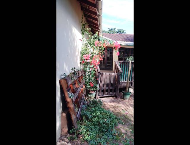 2 BEDROOM MAISONETTE TO LET IN WESTVILLE